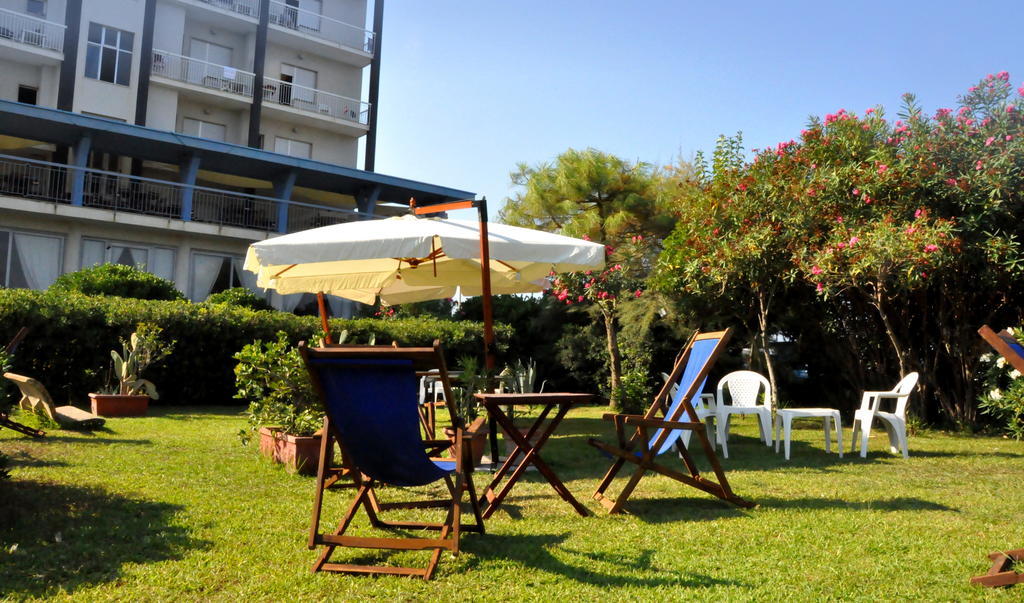 Albergo Riviera Spineta Battipaglia Extérieur photo